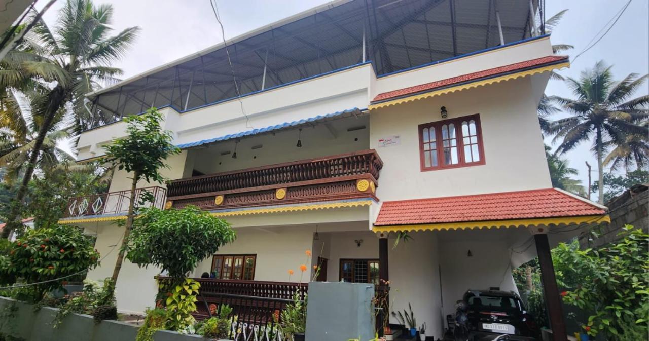 Pknhomestay Kumily Thekkady Zewnętrze zdjęcie
